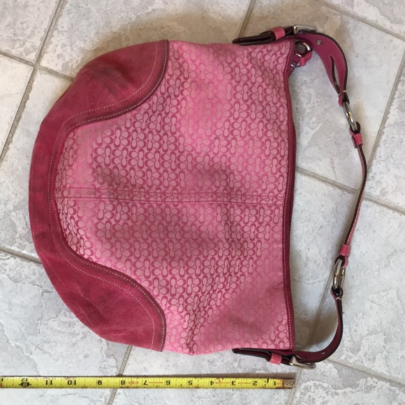 Coach pink purse. Real Coach brand. - Picture 10 of 14